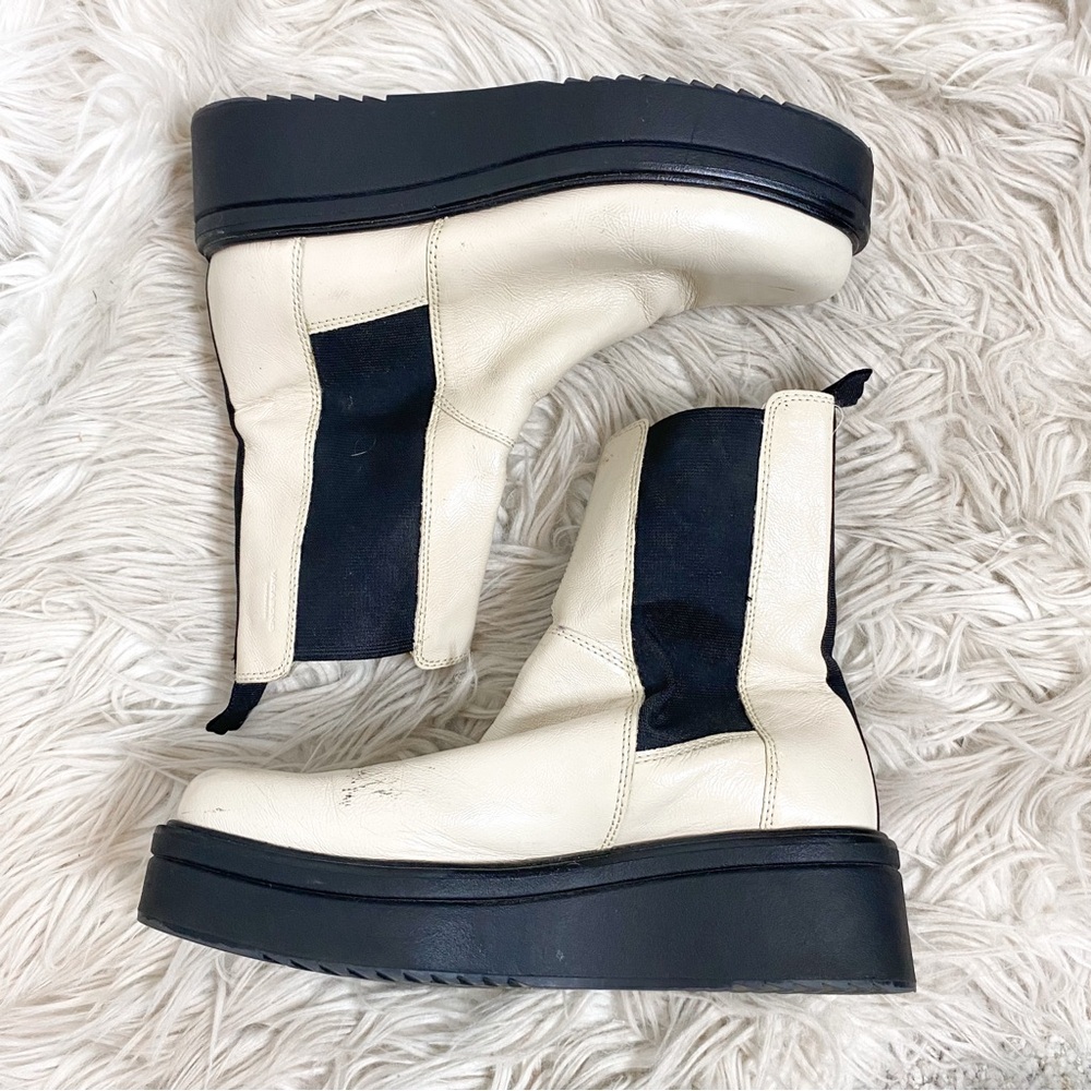 Vagabond Tara Platform Chelsea Boots in Patent Leather Ivory